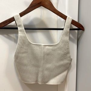 Babaton sculpt knit crop top in matte pearl size small